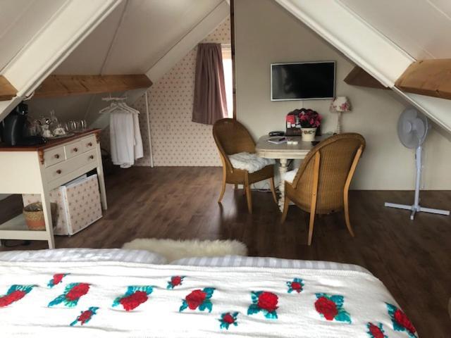 La Vie En Rose Zierikzee Bed & Breakfast Exterior photo